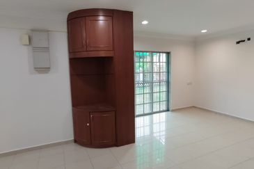 Bandar Tun Hussein Onn