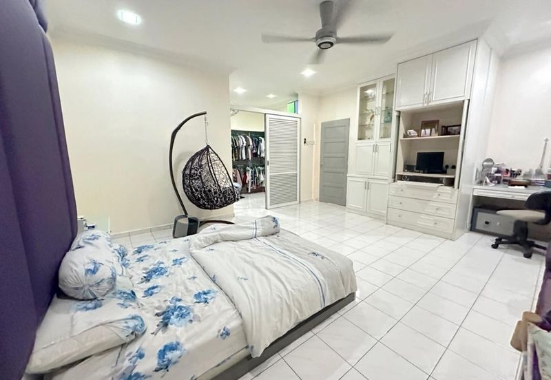 Bandar Mahkota Cheras