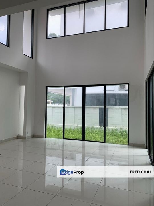C H E A P 3 Storey Bungalow Villa 33 Bukit Mandarina, Alam Damai, Kuala Lumpur, Cheras