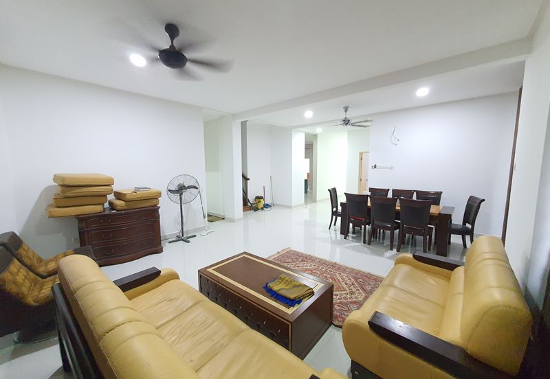 Bandar Tun Hussein Onn