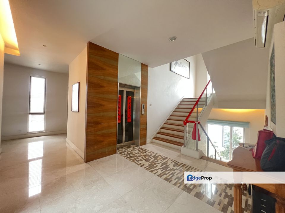 C H E A P 2.5 sty Bungalow at Masera, Bukit Segar, Kuala Lumpur, Cheras