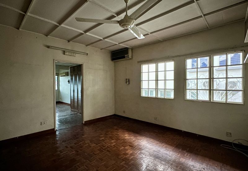 CHEAP 2 Storey Bungalow House with gated & guarded For Sale