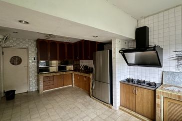 CHEAP 2 Storey Bungalow House with gated & guarded For Sale