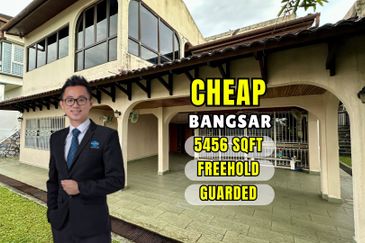 CHEAP 2 Storey Bungalow House with gated & guarded For Sale