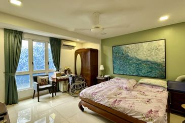 CHEAP 2 Storey Bungalow House with renovation for sale