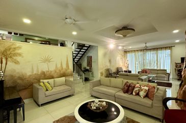 CHEAP 2 Storey Bungalow House with renovation for sale