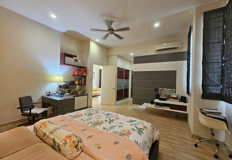 CHEAP 2 Sty Zero Lot Bungalow in Taman Sungai Sering Batu 9 Cheras