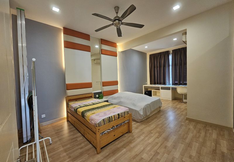 CHEAP 2 Sty Zero Lot Bungalow in Taman Sungai Sering Batu 9 Cheras