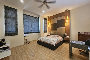 CHEAP 2 Sty Zero Lot Bungalow in Taman Sungai Sering Batu 9 Cheras