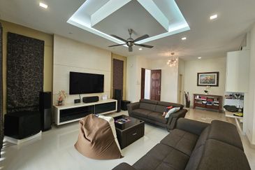 CHEAP 2 Sty Zero Lot Bungalow in Taman Sungai Sering Batu 9 Cheras