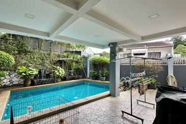CHEAP Bangsar 3 Storey Bungalow House For Sale