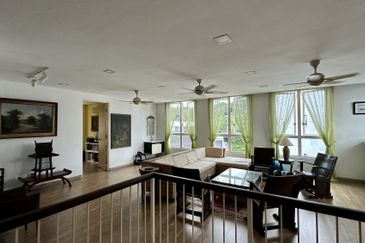 CHEAP Bangsar 3 Storey Bungalow House For Sale