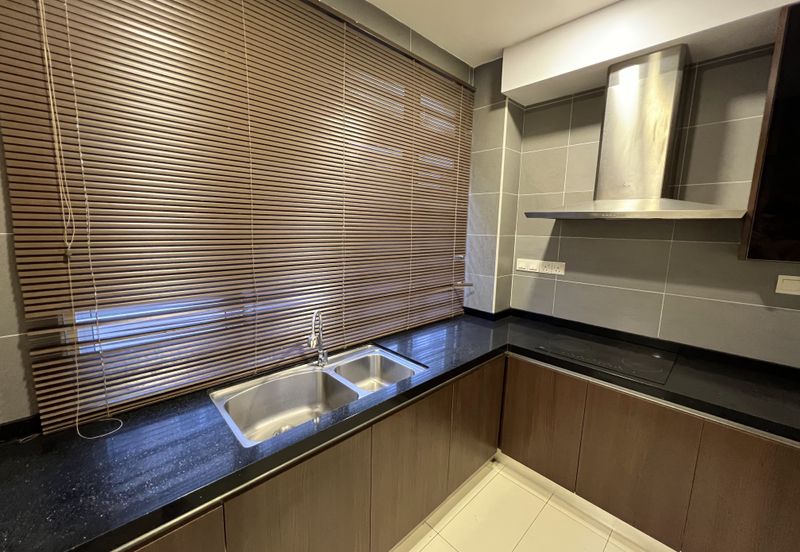 CHEAP 3 sty terrace house at Bukit Suria Sungai Long house for sale\