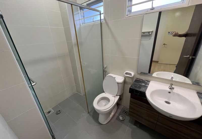 CHEAP 3 sty terrace house at Bukit Suria Sungai Long house for sale\