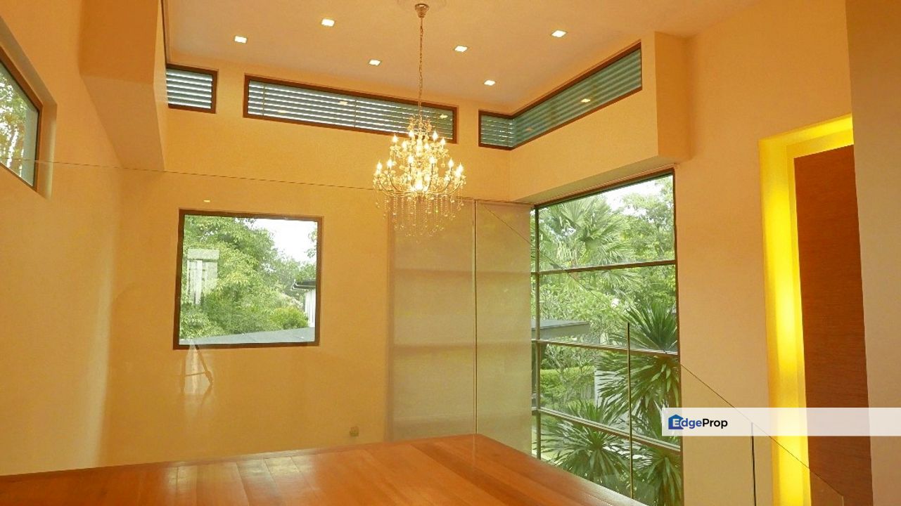 CHEAP Gita Bayu 2 storey Bungalow house for sale, Selangor, Seri Kembangan
