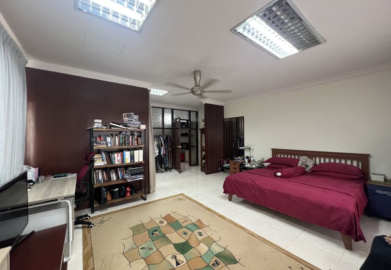 Bandar Tun Hussein Onn