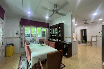 Bandar Tun Hussein Onn