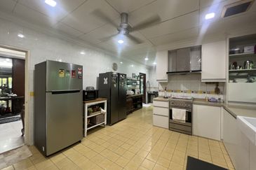 Bandar Tun Hussein Onn