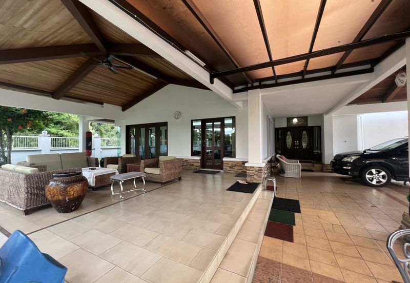 Bandar Tun Hussein Onn