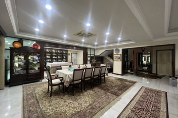 Bandar Tun Hussein Onn