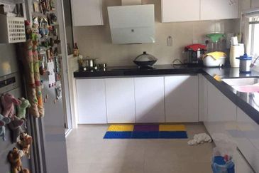 CHEAP Double Storey House Superlink At Palm Walk 3 Sungai Long For Sale 