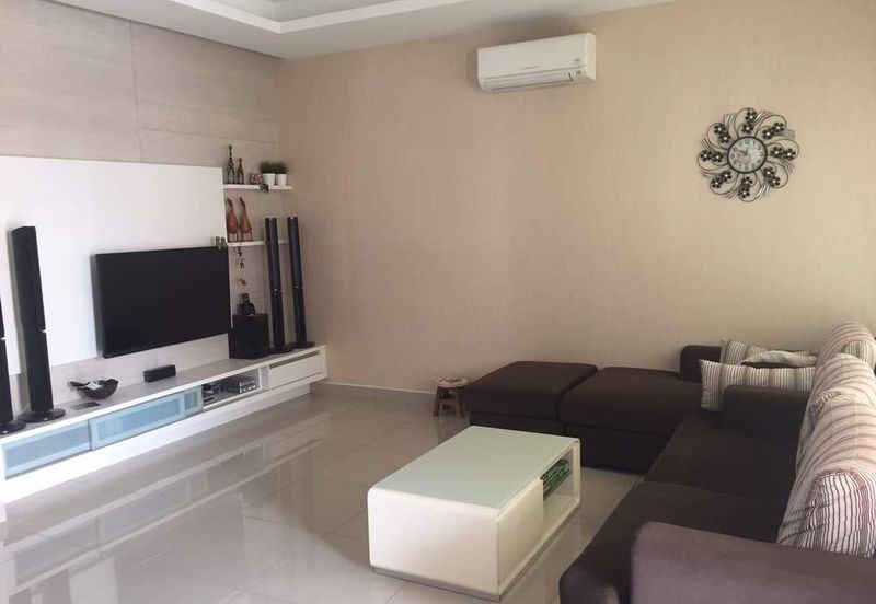 CHEAP Double Storey House Superlink At Palm Walk 3 Sungai Long For Sale 