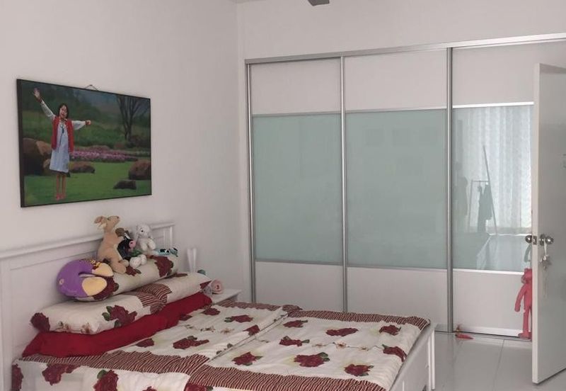 CHEAP Double Storey House Superlink At Palm Walk 3 Sungai Long For Sale 