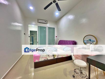 CHEAP Segar Perdana 2 storey terrace house fully renovated with balcony for sale, Selangor, Cheras