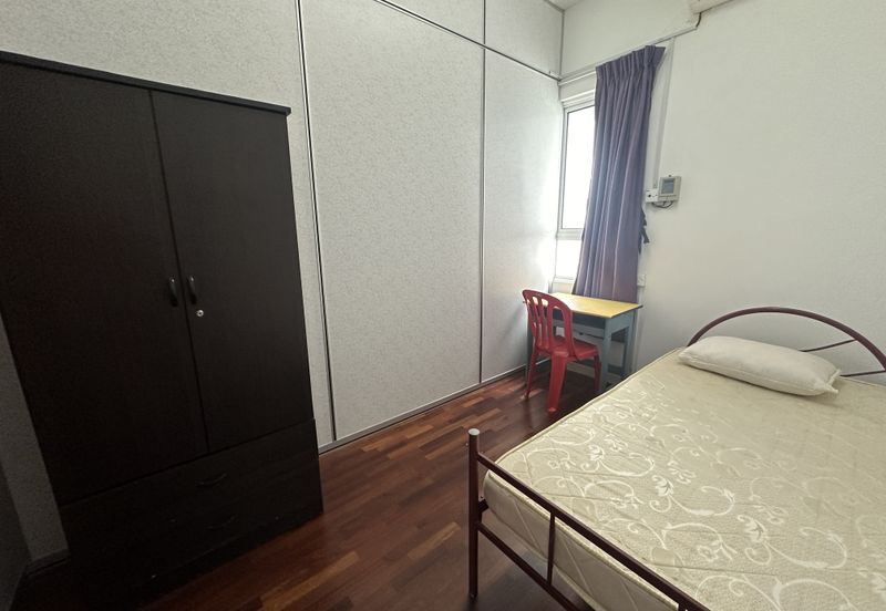 CHEAP 3 Storey Superlink House At Taming Indah 2 Sungai Long For Sale 