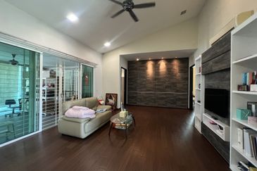 Bandar Mahkota Cheras