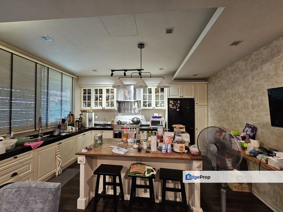 CHEAP Desa Aman Cheras 2 storey terrace house with well kept for sale, Kuala Lumpur, Cheras