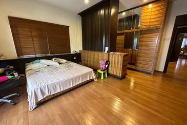 CHEAP CORNER 2 Storey Semi-D Taman Taming Indah 1, Sungai Long Cheras