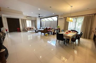 CHEAP CORNER 2 Storey Semi-D Taman Taming Indah 1, Sungai Long Cheras