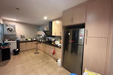 CHEAP CORNER 2 Storey Semi-D Taman Taming Indah 1, Sungai Long Cheras