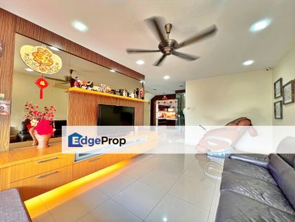 CHEAP 4 sty semi-D at Taman Bukit Segar Cheras well maintain for sale, Kuala Lumpur, Cheras