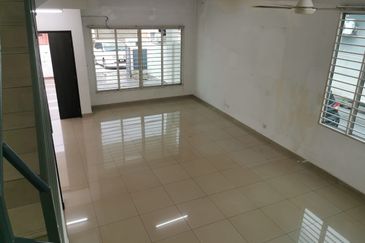 CHEAP 2 sty terrace ENDLOT at Taman Cheras Idaman 