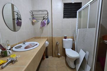 CHEAP 3 Storey CORNER Semi D at Capa Residency, Sungai Long