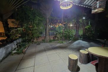 CHEAP 3 Storey CORNER Semi D at Capa Residency, Sungai Long