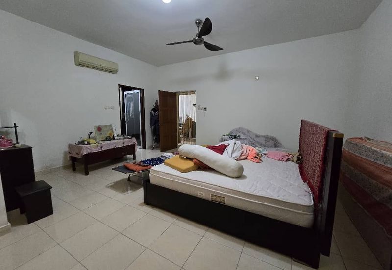 CHEAP 3 Storey CORNER Semi D at Capa Residency, Sungai Long