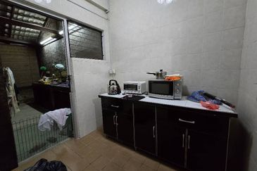 CHEAP 3 Storey CORNER Semi D at Capa Residency, Sungai Long