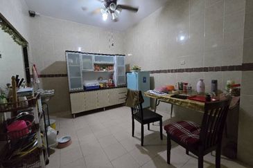 CHEAP 3 Storey CORNER Semi D at Capa Residency, Sungai Long