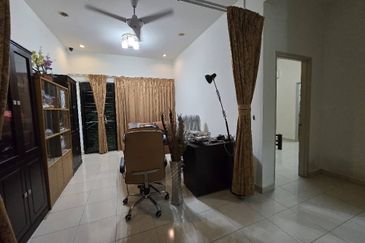 CHEAP 3 Storey CORNER Semi D at Capa Residency, Sungai Long