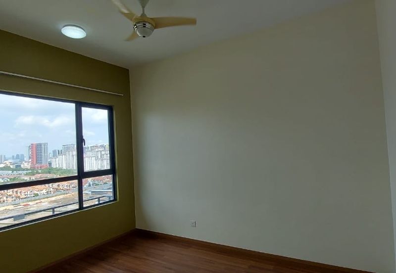 CHEAP Corner KM1 West Condo at Bukit Jalil for sale 