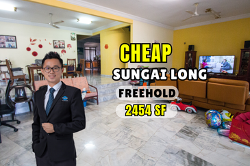 CHEAP 2 storey Semi-d at SL4, Sungai Long Cheras house for sale