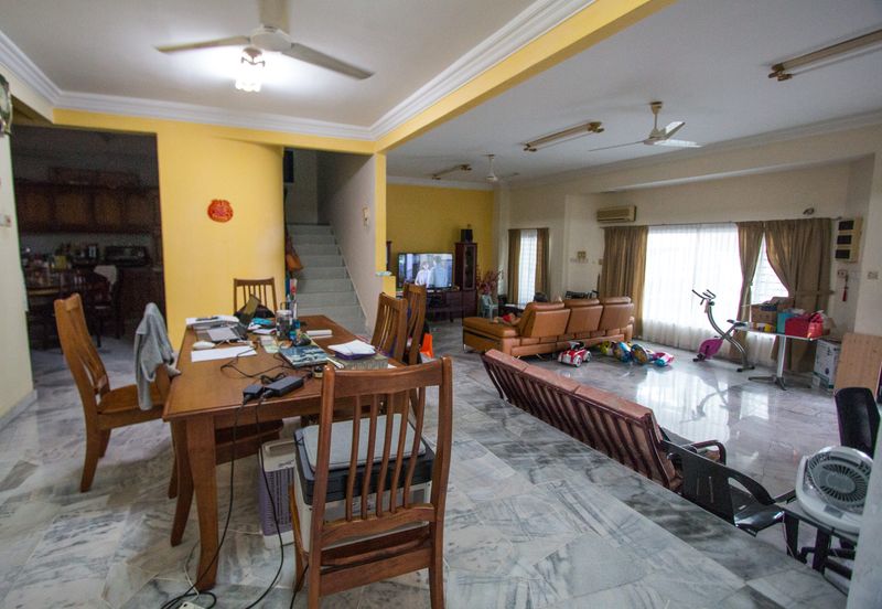 CHEAP 2 storey Semi-d at SL4, Sungai Long Cheras house for sale