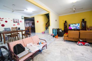 CHEAP 2 storey Semi-d at SL4, Sungai Long Cheras house for sale