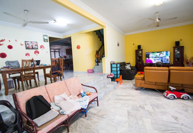 CHEAP 2 storey Semi-d at SL4, Sungai Long Cheras house for sale