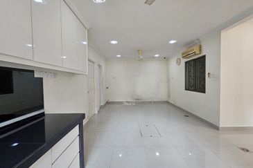 CHEAP 2 Storey Semi-D at Taman Makmur, Sungai Long