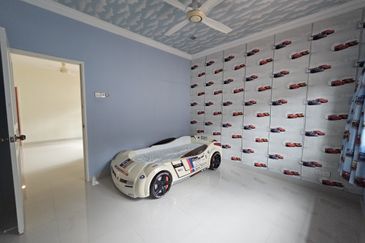 CHEAP 2 Storey Semi-D at Taman Makmur, Sungai Long