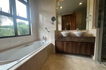 Bukit Tunku Kenny Hills Kuala Lumpur 3 Storey Bungalow For Sale